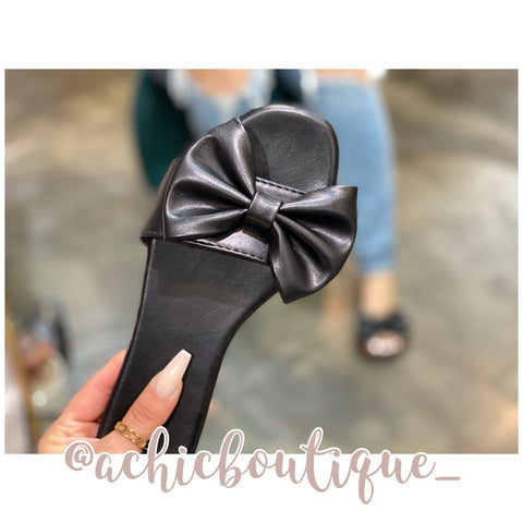 Minnie Bow Sandals- Black