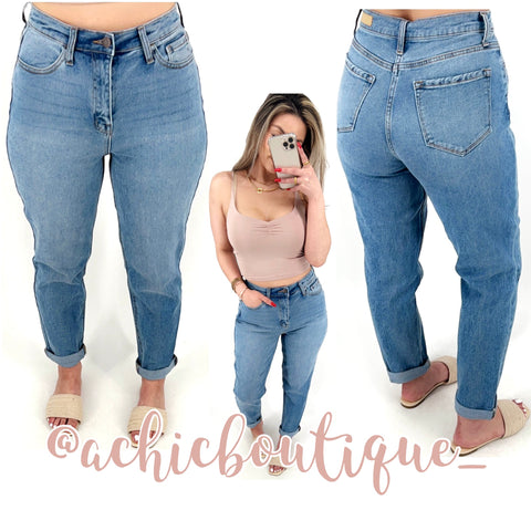 Sarahi Mom Jeans- Medium Wash